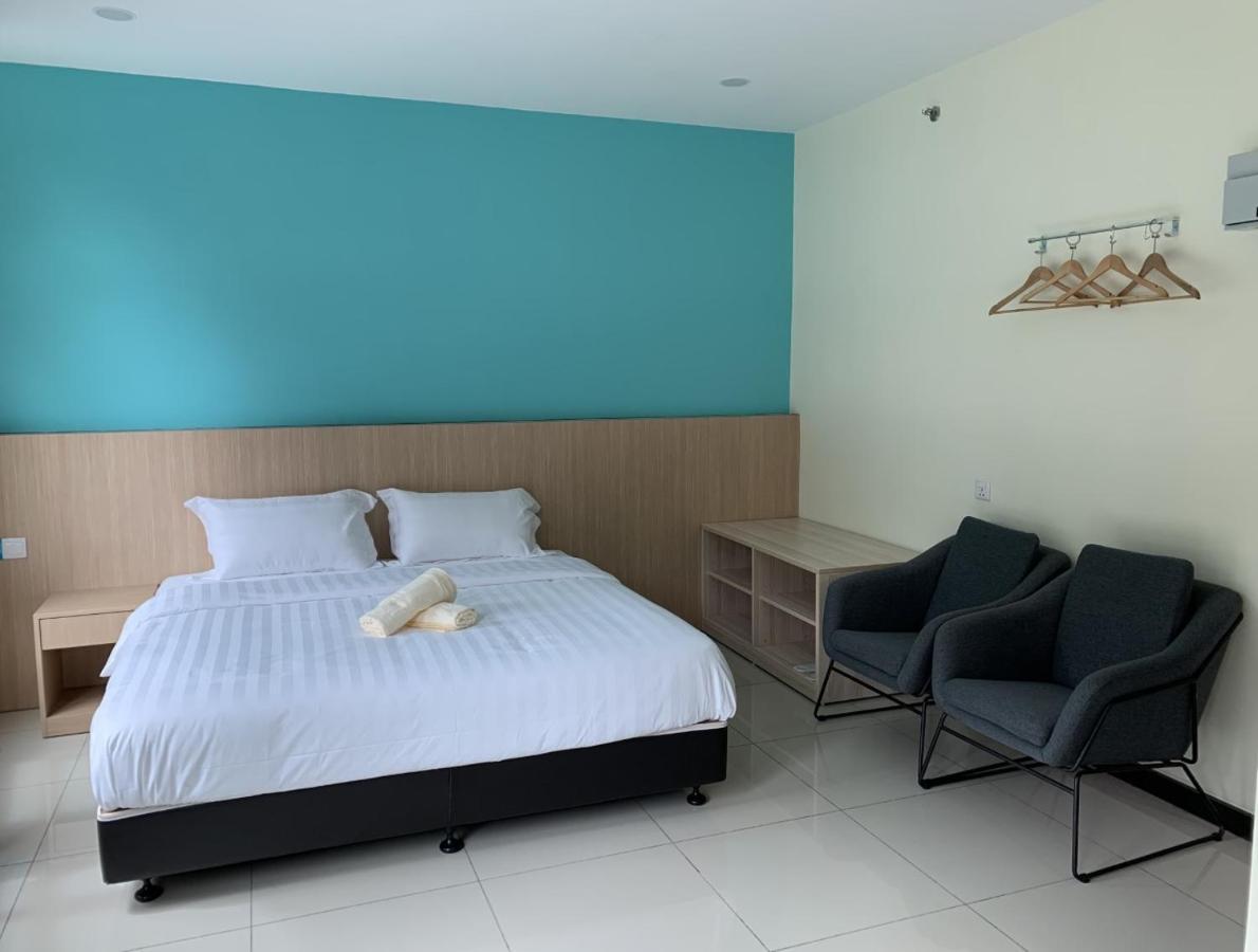 M Quality Hotel Гуа-Мусанг Екстер'єр фото