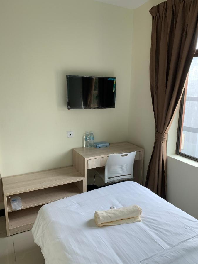 M Quality Hotel Гуа-Мусанг Екстер'єр фото